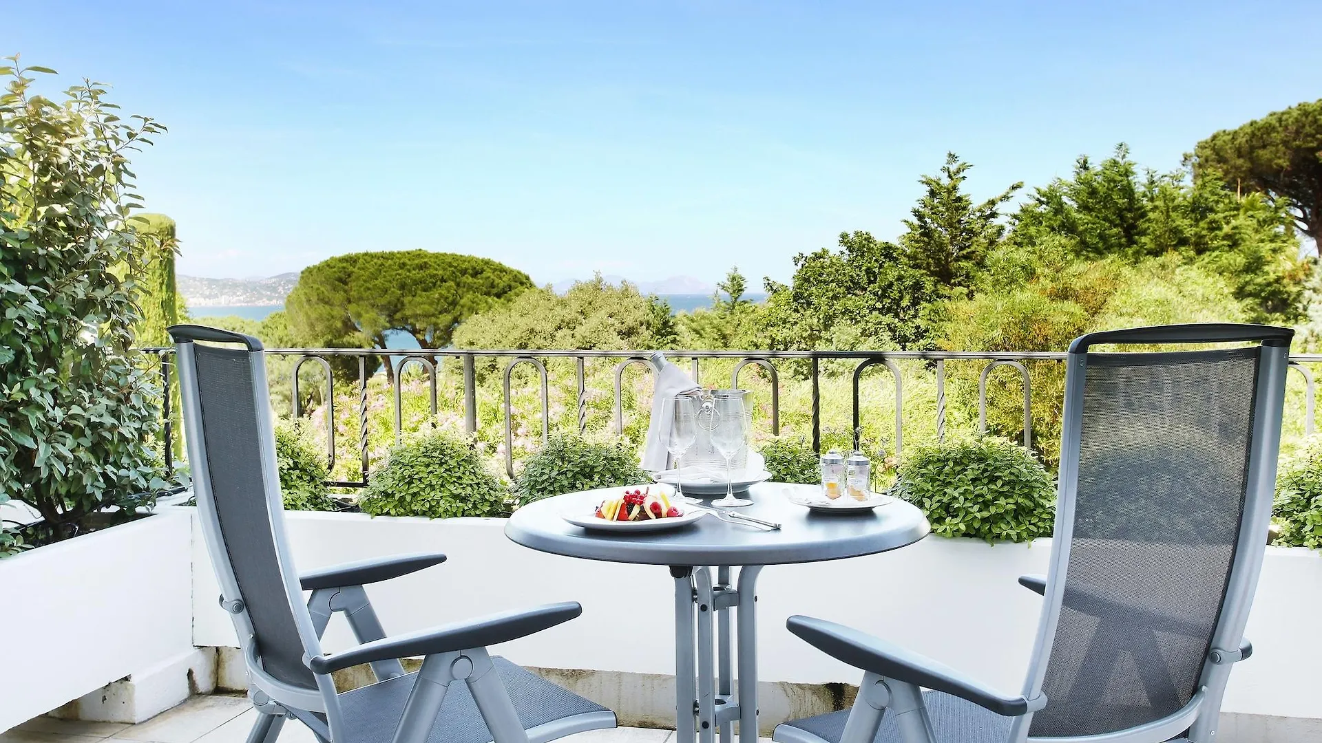 Althoff Hotel Villa Belrose Гассен 5*,  Франция