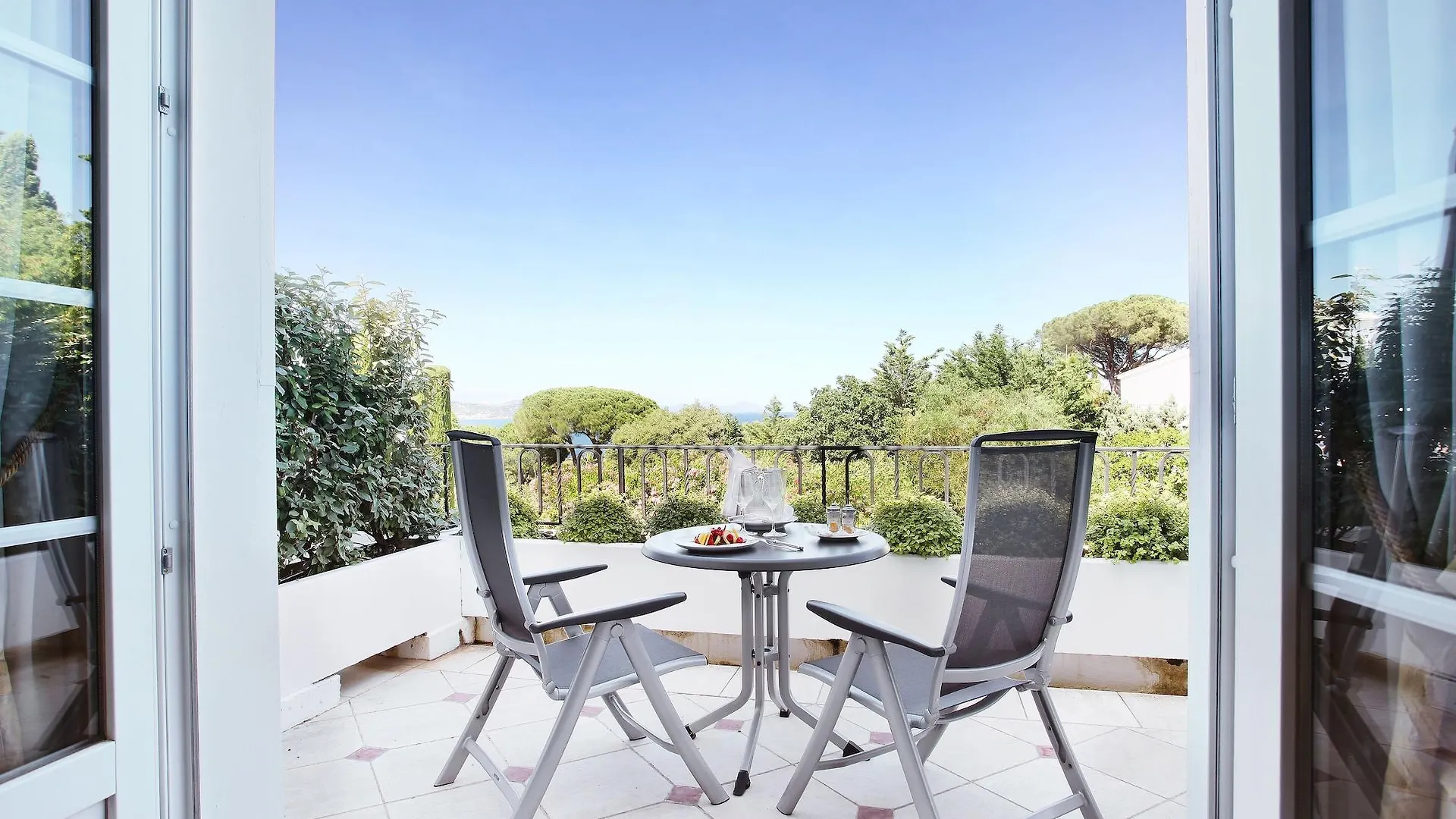 Althoff Hotel Villa Belrose Гассен 5*,