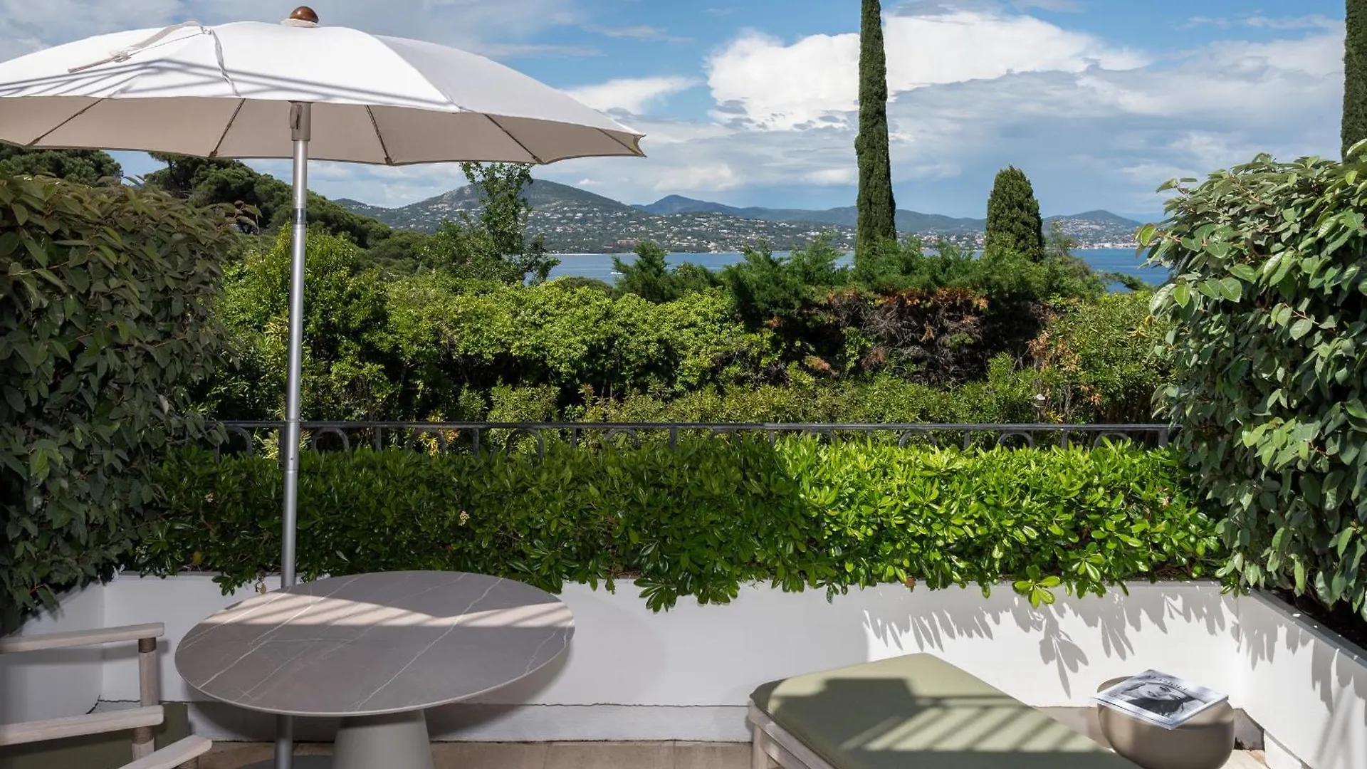 Althoff Hotel Villa Belrose Гассен 5*,  Франция