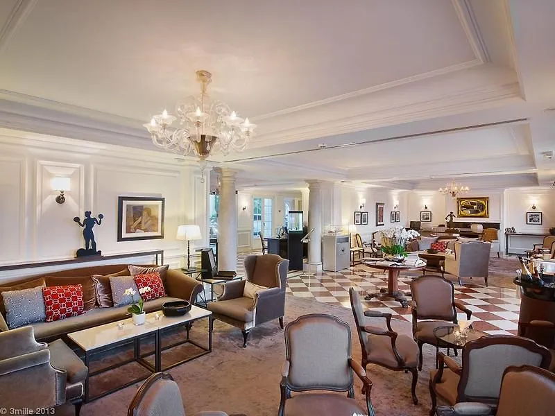 Althoff Hotel Villa Belrose Гассен 5*,